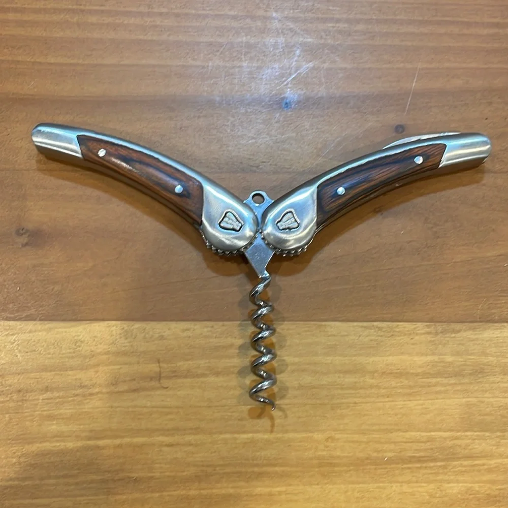Laguiole wine opener corkscrew new with box